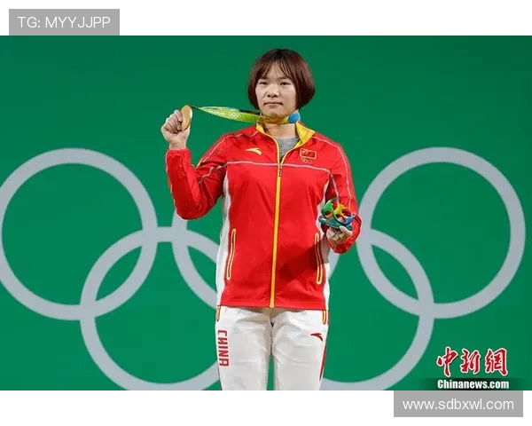 冠军杯特别报道:LNG战队拼搏历程与荣耀时刻的全景回顾 冠军杯特别报道:LNG战队拼搏历程与荣耀时刻的全景回顾