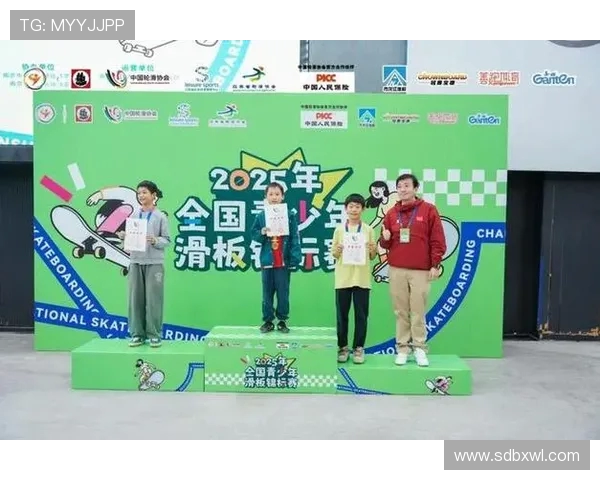 南京滑板队在全国滑板速度排行榜中荣获第八名展现实力与潜力 南京滑板队在全国滑板速度排行榜中荣获第八名展现实力与潜力