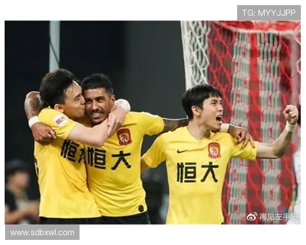 南京羽毛球队与深圳羽毛球队赛后复盘分析个人能力对比与表现总结