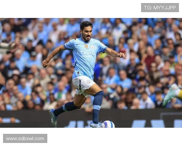 京多安的足球之路：从青涩少年到世界顶级中场的华丽转身