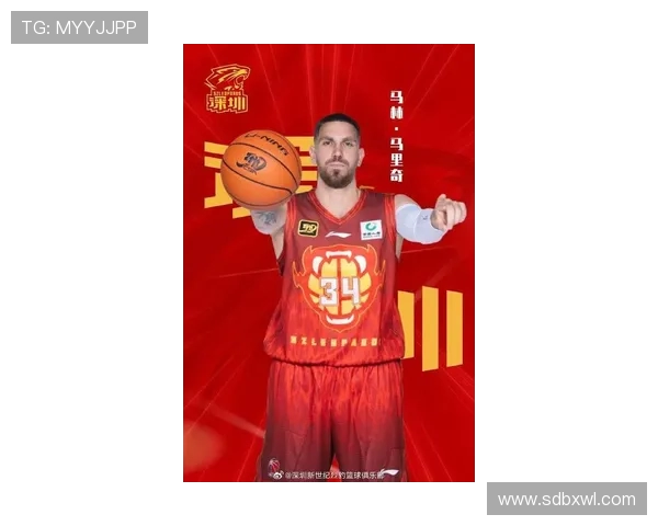 周鹏：从篮球场上的拼搏者到生活中的榜样，见证成长与坚持的力量