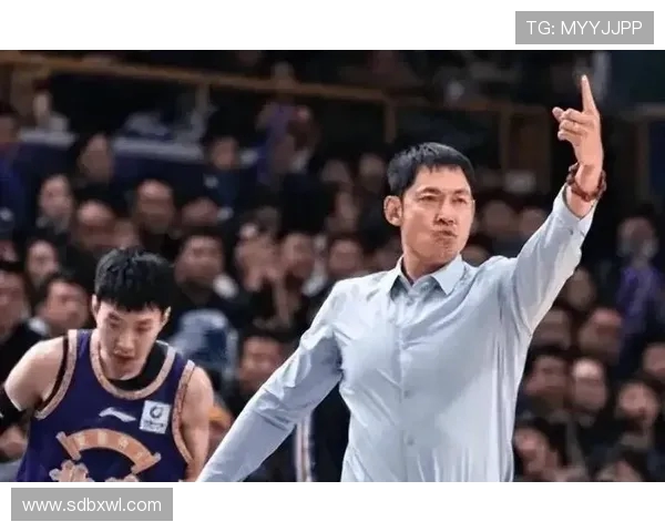 张庆鹏：从篮球场上的拼搏到人生舞台的辉煌转身