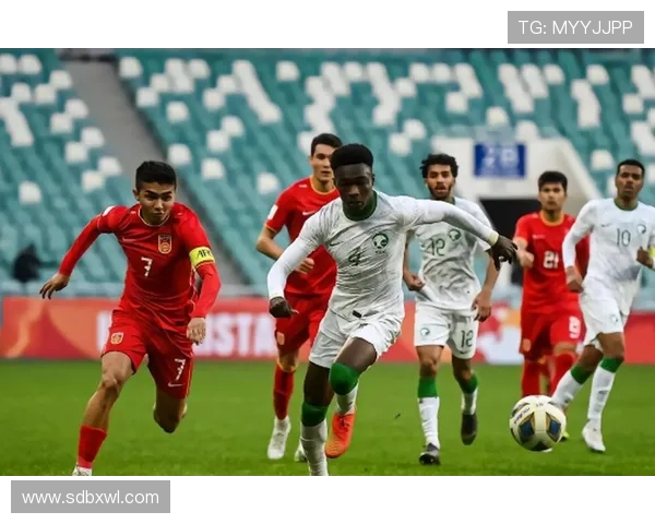 棉农与波斯波利斯激战正酣比分揭晓引发球迷热议 棉农与波斯波利斯激战正酣比分揭晓引发球迷热议